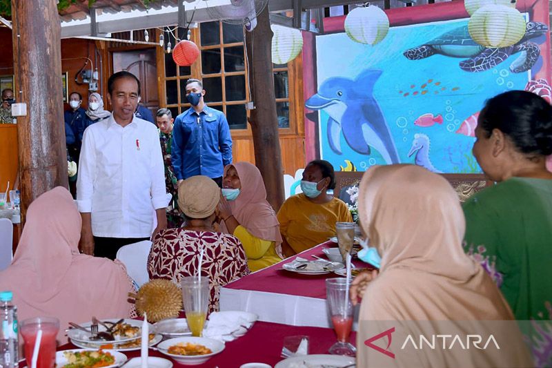 Presiden Jokowi, sumber : Antaranews.com